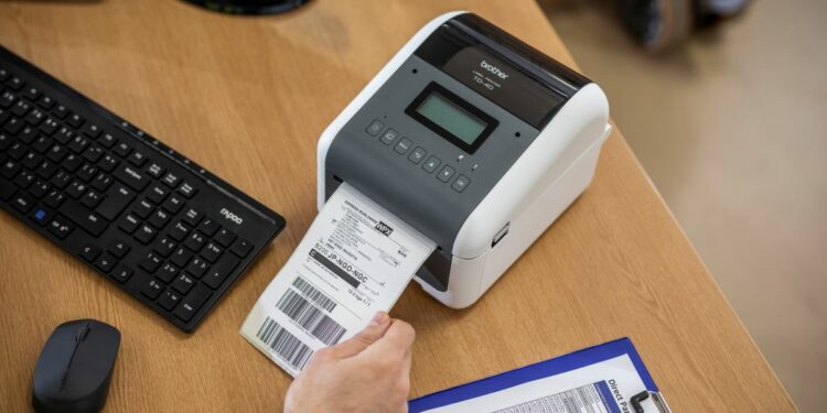 Descubre cómo mejorar la gestión del almacén a través del etiquetado