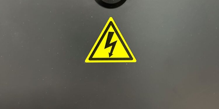 Brother facilita la señalización, la seguridad y el cumplimiento normativo en el sector Horeca