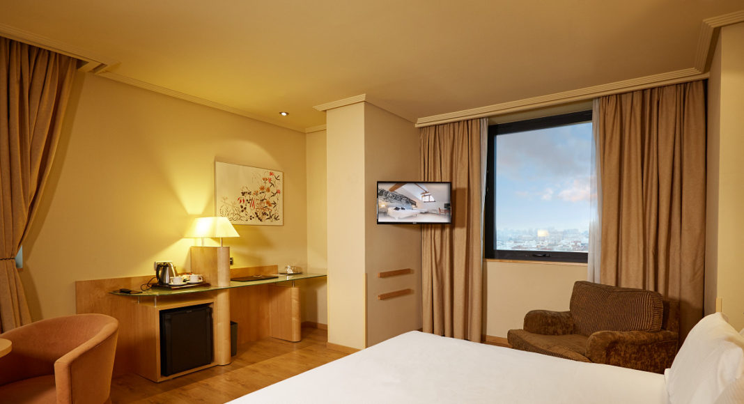 philips-mediasuite-ppds-tpvnews-abba-hoteles.jpg Philips MediaSuite - PPDS- TPVnews- Abba Hoteles - Tai Editorial - España