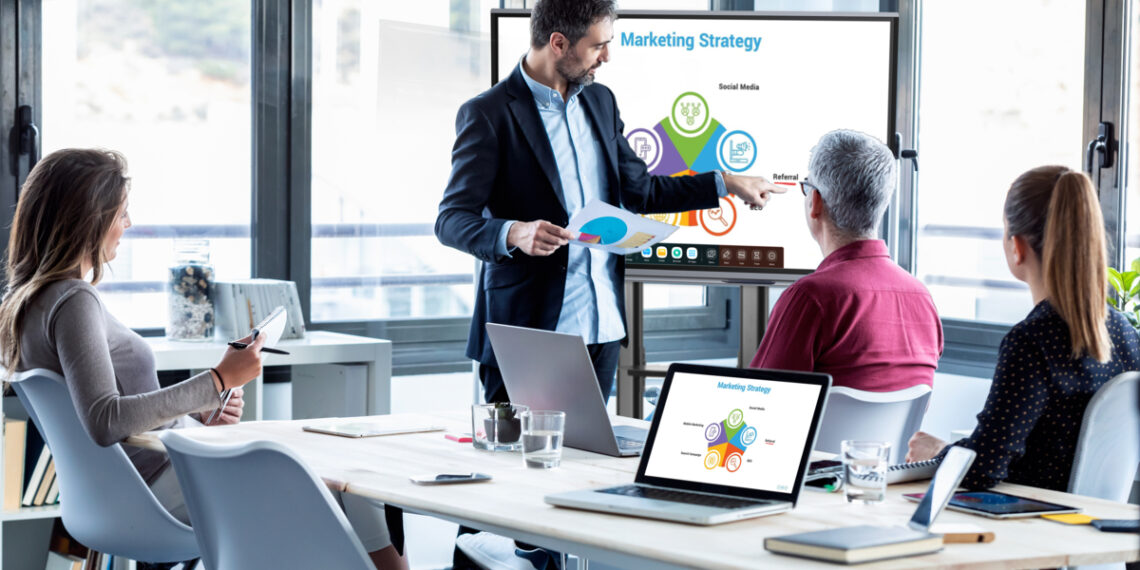 VSeven - TPVnews- Ingram Micro - paneles interactivos - Tai Editorial - España