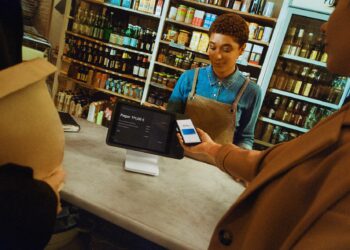 Negocio local - TPVnews - Square - Estudio Tai Editorial - España