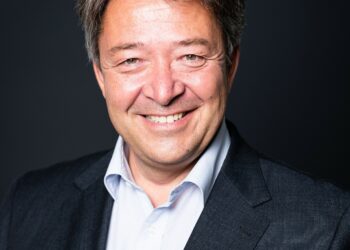 Salesforce- TPVnews- comercio onliine - Enrique Mazón- Tai Editorial España