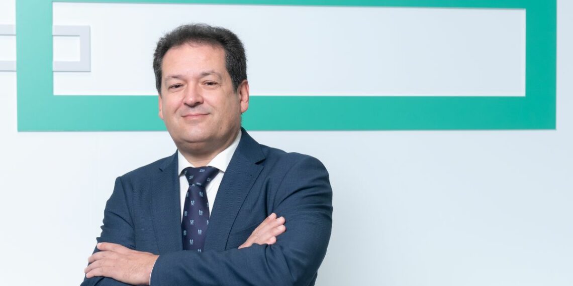 hpe-aruba-networking-tpvnews-especial-phygital-2024-elias-calderero - Tai Editorial España