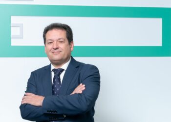 hpe-aruba-networking-tpvnews-especial-phygital-2024-elias-calderero - Tai Editorial España