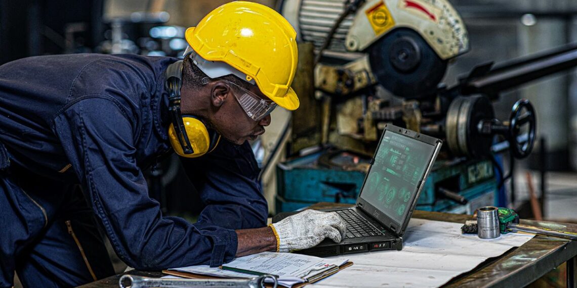 Portatil Robusto - Newsbook - Getac - Tai editorial España