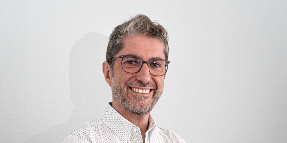 Factura Electrónica - TPVnews - SERES - Chema Mínguez - Tai Editorial España