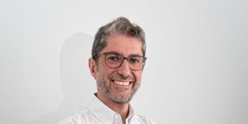 Factura Electrónica - TPVnews - SERES - Chema Mínguez - Tai Editorial España