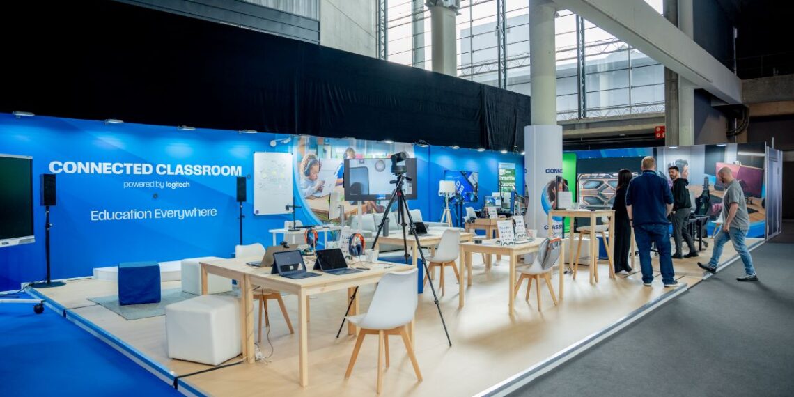 Aula Conectada - ISE 2026 - TPVnews- Educación - Logitech - Tai Editorial España