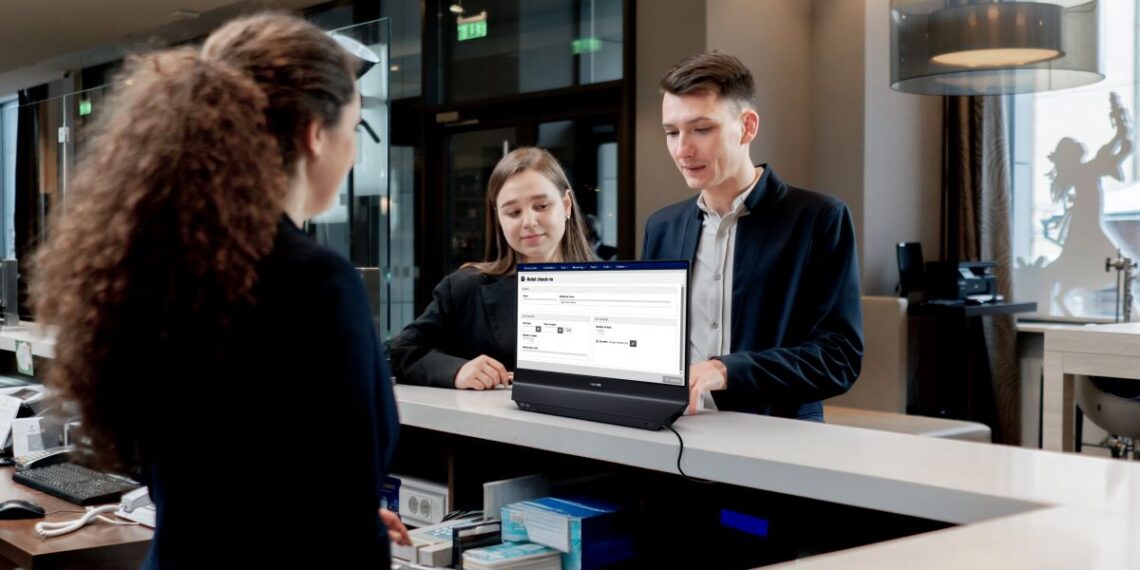 Monitor doble cara - TPVnews- Philips Monitor - Tai Editorial España